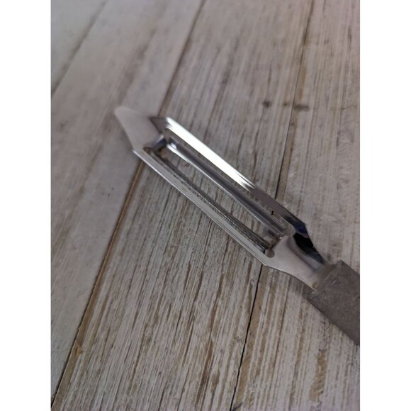 Rada Vegetable Peeler Peeling 7 1/4" Stainless Steel 3 3/4" Blade Advertising - Picture 2 of 6